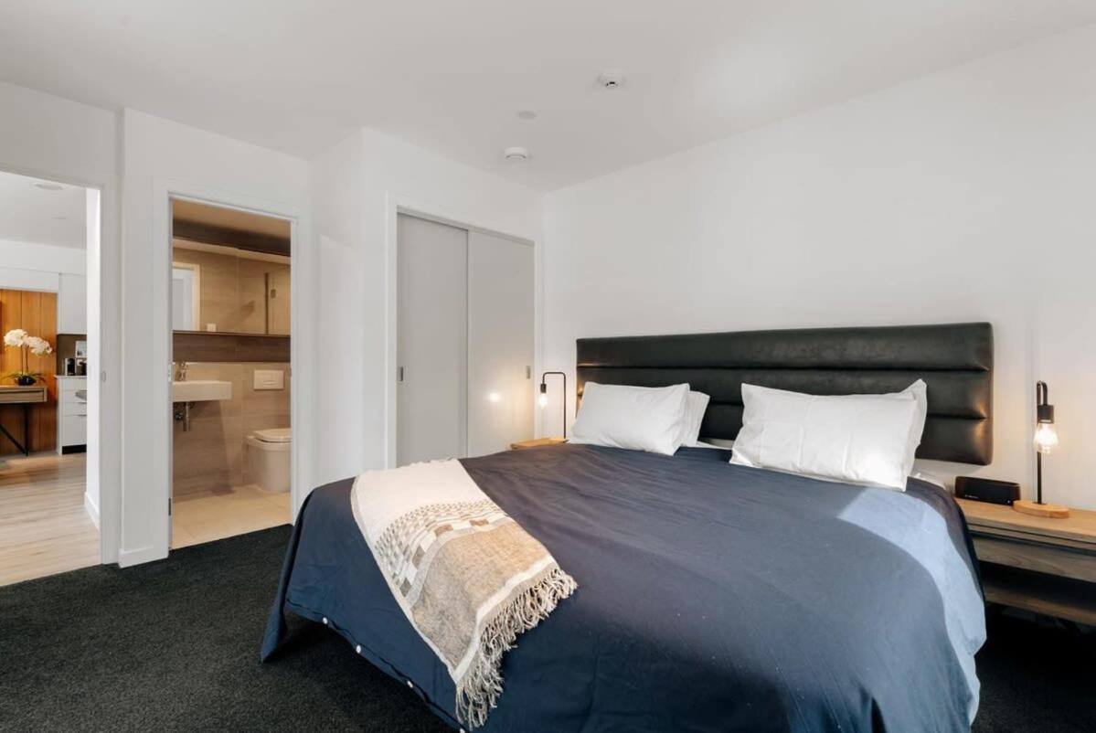 Апартаменты Penthouse Leisure Квинстаун Экстерьер фото