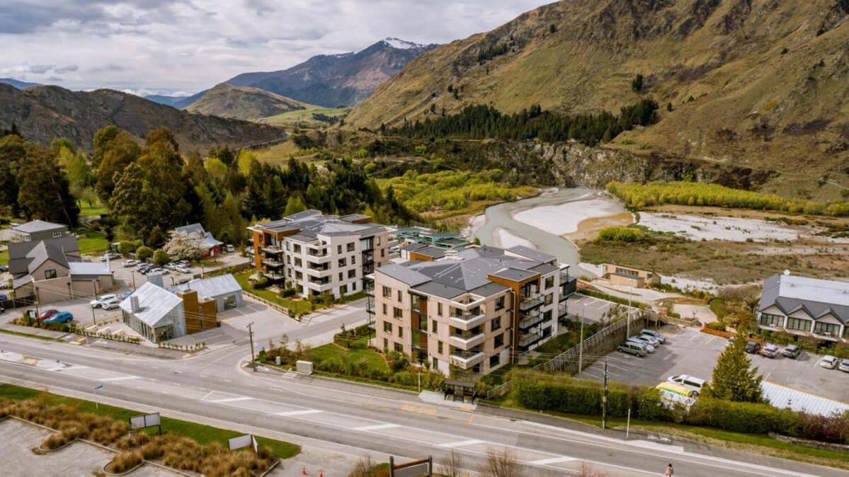 Апартаменты Penthouse Leisure Квинстаун Экстерьер фото